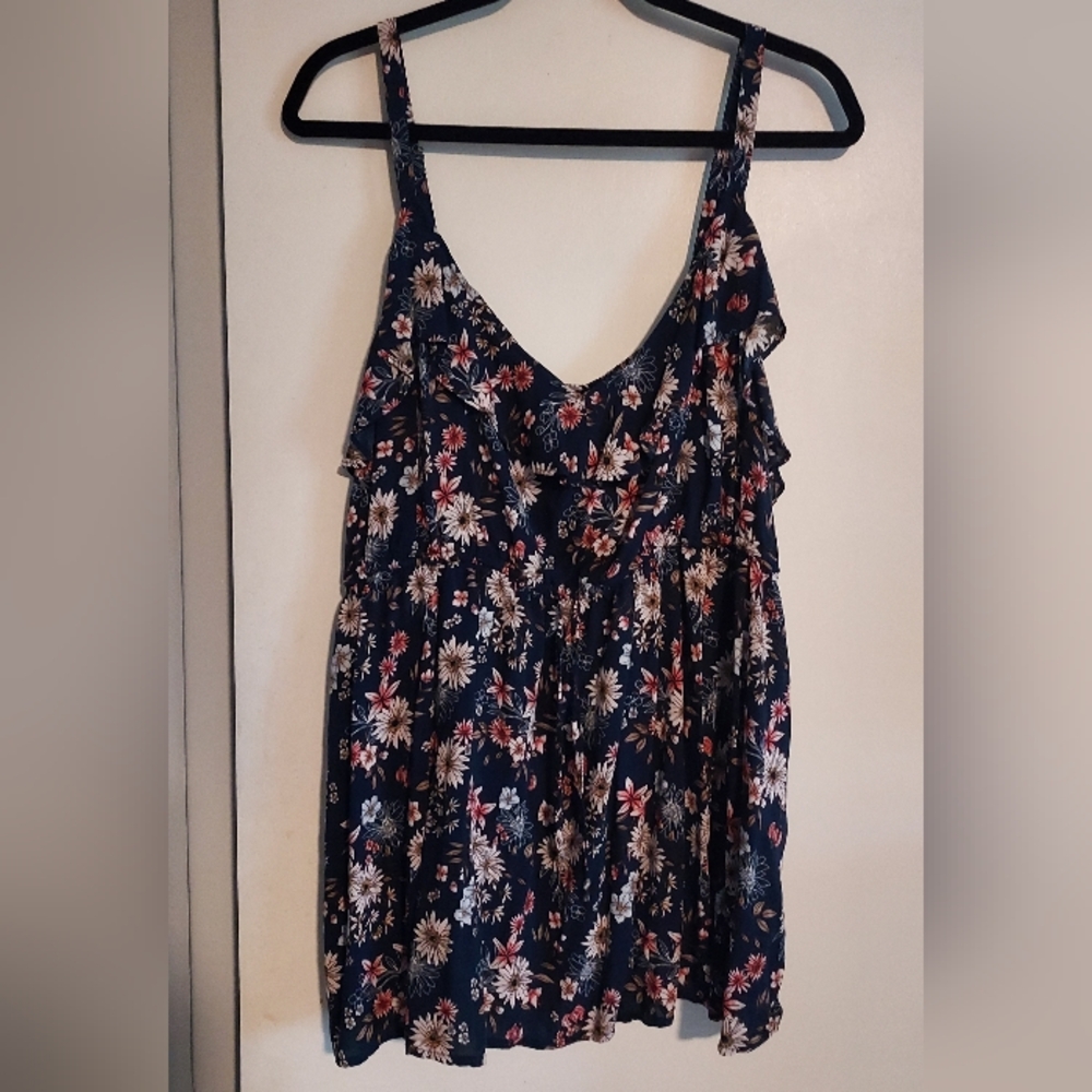 Torrid Size 3 Tiered Ruffle Tanktop